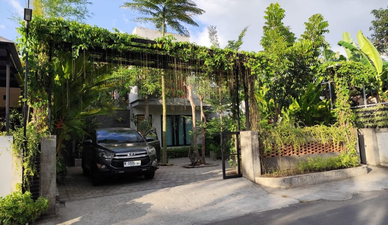 WhatsApp Image 2025-01-30 at 8.00.14 AM-2