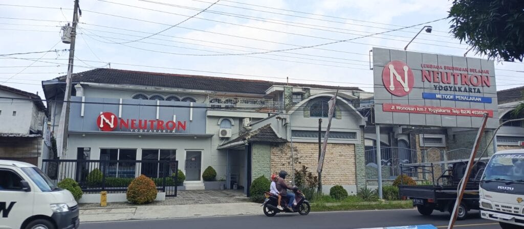 Dijual Unit Istimewa di Jalan Utama Jogja – Luas 826 m², SHM, Harga 6,5 M