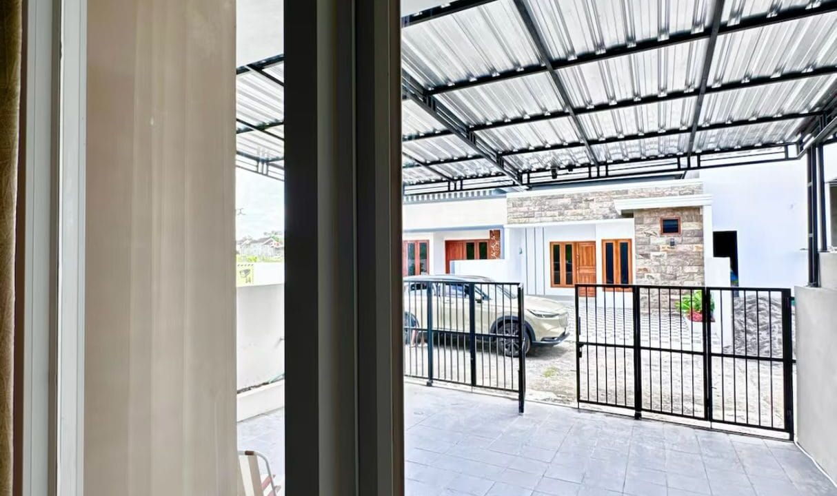 9fd9cd27-45fb-4dbe-8406-203b8e3bd297