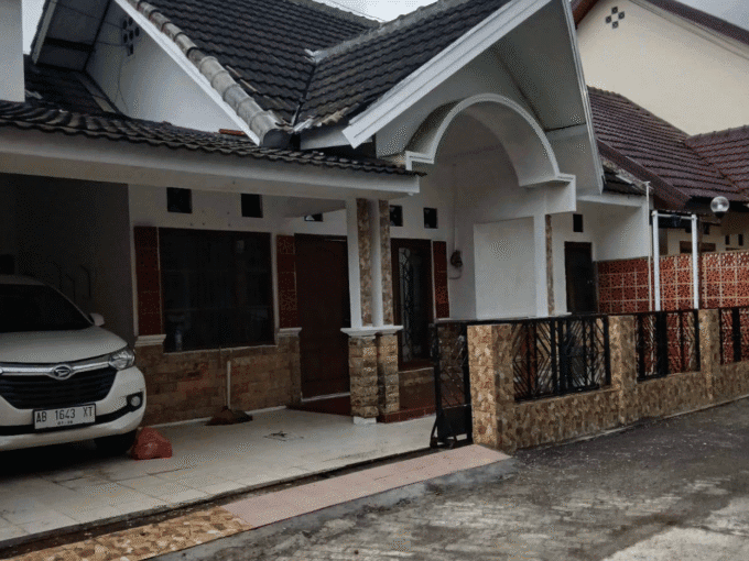 Dijual Rumah dalam Perumahan Condong Catur – Dekat Kampus & Pakuwon Mall