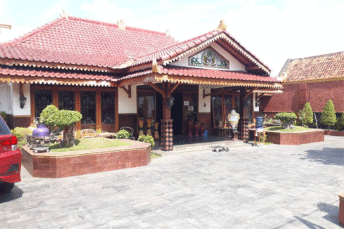 Rumah Etnik Jawa Dijual di Kawasan Kraton Yogyakarta – SHM Pribadi & Lokasi Premium Tengah Kota
