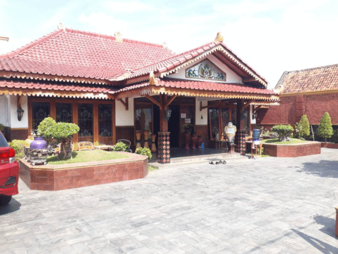 Rumah Etnik Jawa Dijual di Kawasan Kraton Yogyakarta – SHM Pribadi & Lokasi Premium Tengah Kota